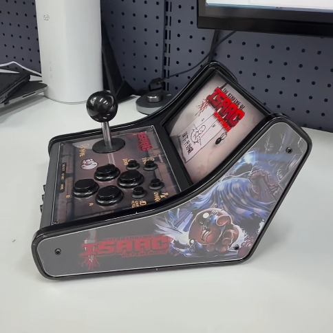 Retro Gaming Years - Manette et station d'accueil Switch Arcade